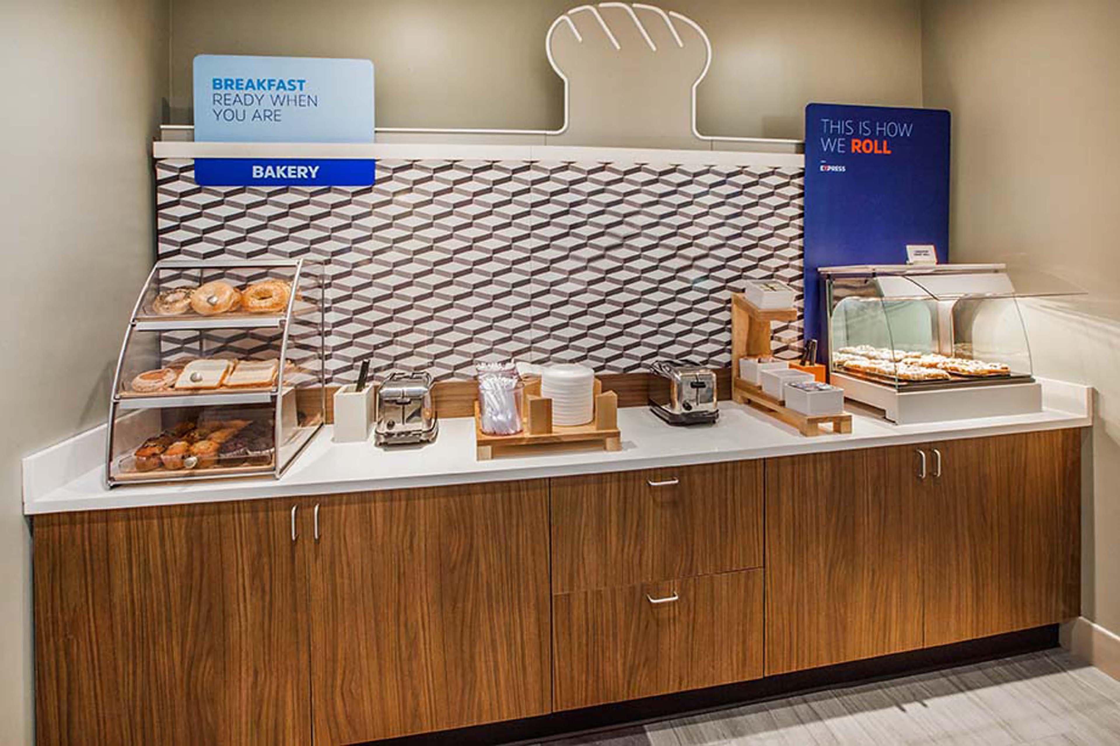 Holiday Inn Express Hotels & Suites Loma Linda By Ihg Εξωτερικό φωτογραφία